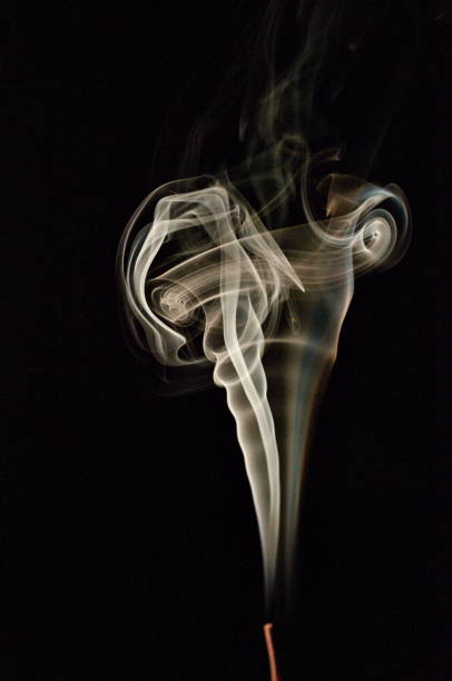 抽象煙ます。 - match matchstick dark fire ストックフォトと画像