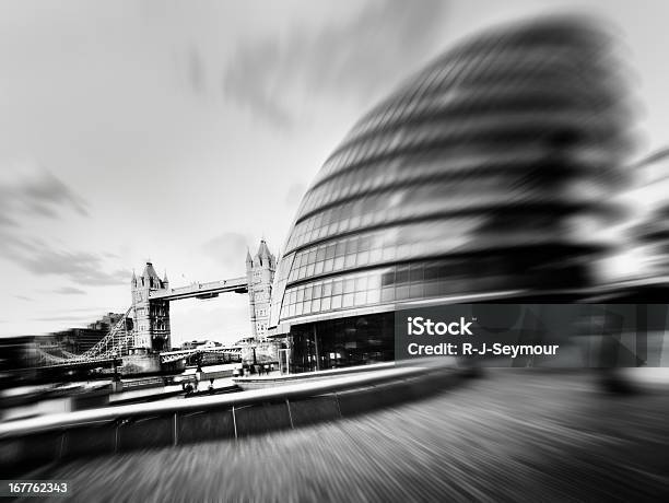 Foto de Tower Bridge E Da City Hall Londres e mais fotos de stock de Arquitetura - Arquitetura, Azul, Capitais internacionais