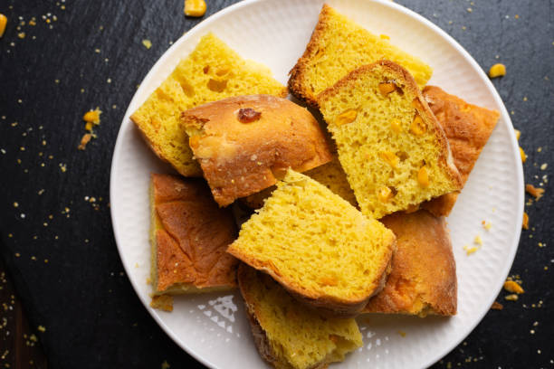 istock Homemade cornbread slices on white dish flat lay view 1678152289
