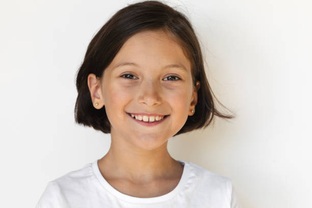 istock Smiling Girl 1678310553