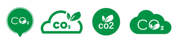 ilustraciones, imágenes clip art, dibujos animados e iconos de stock de etiquetas de nube verde co2, conjunto de señales ecológicas. colección de etiquetas vectoriales neutras en co2. - economía baja en carbono