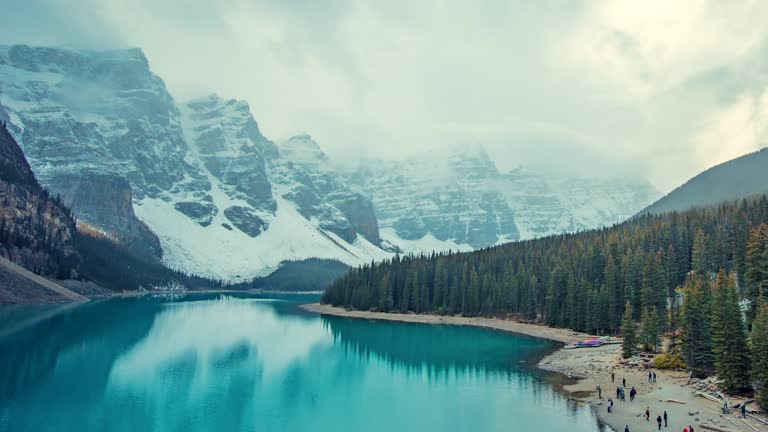 Lake Moraine, Banff national park, Alberta, Canada