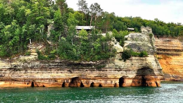 istock Picture rocks in upper peninsula 1678498338