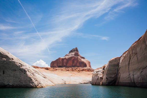 Lake Powell various corridor with rock formation