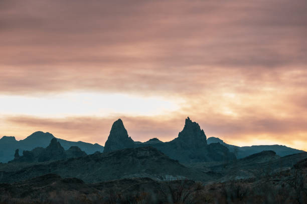 istock Mule Ears Below Menacing Sky In Big Bend 1679010903