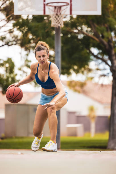 istock Basketball Woman 1679106645
