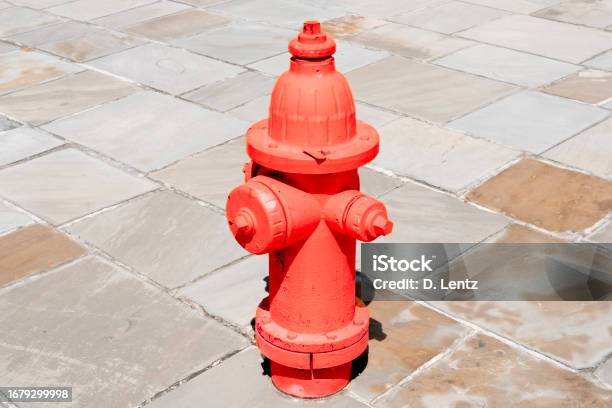 Red Fire Hydrant Stock Photo - Download Image Now - Fire - Natural Phenomenon, Fire Hydrant, Red