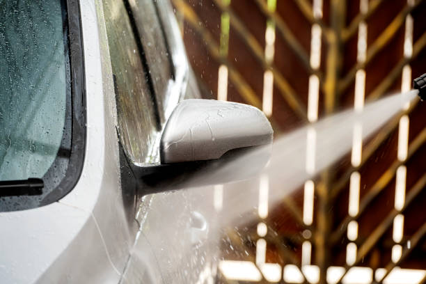 istock Car washing and detailing 1679569412