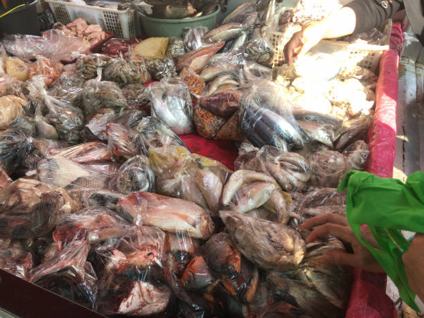 istock The vendor sells raw seafood ingredients 1679754455