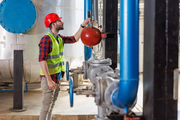 istock Monitoring heating plant's pressure levels 1681108449