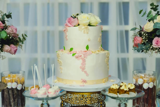 istock cake cupcake birthday event party sweets 1681810307
