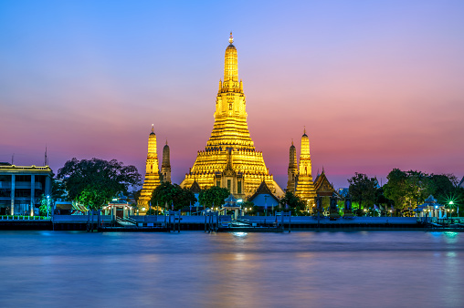 Wat Arun Temple at sunset in Bangkok, Thailand