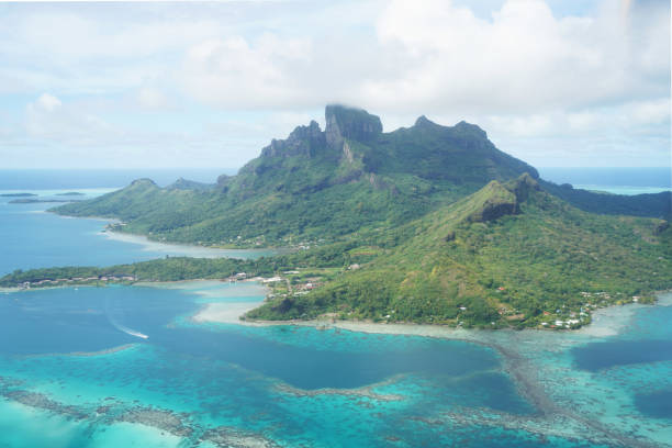 istock Bora Bora lagoon - French Polynesia 1681981264