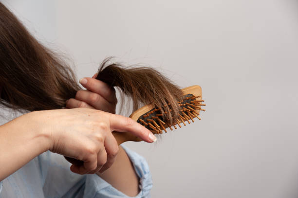 istock women's hair care 1682078865