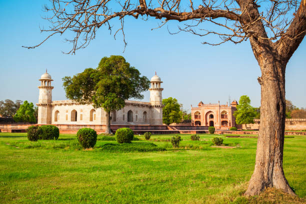 istock Tomb of Itimad-ud-Daulah in Agra 1682251566