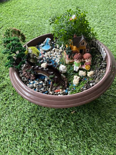 istock Gardening in pots 1682296048