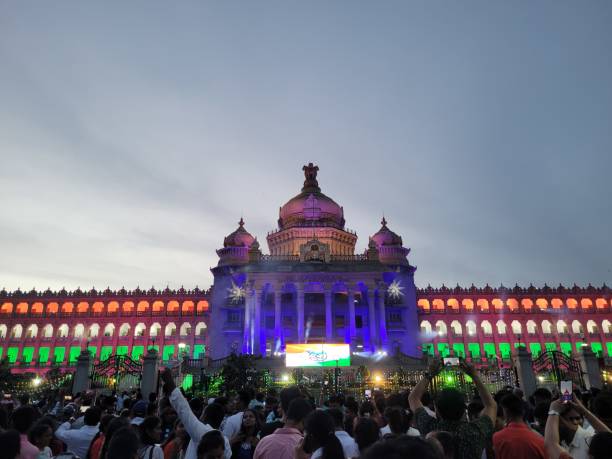 edificio vidhana soudha - bangalore india parliament building vidhana soudha foto e immagini stock