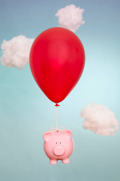 istock When piggy banks fly 168247090