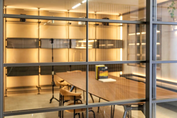 istock Aluminum alloy glass partition 1682485835
