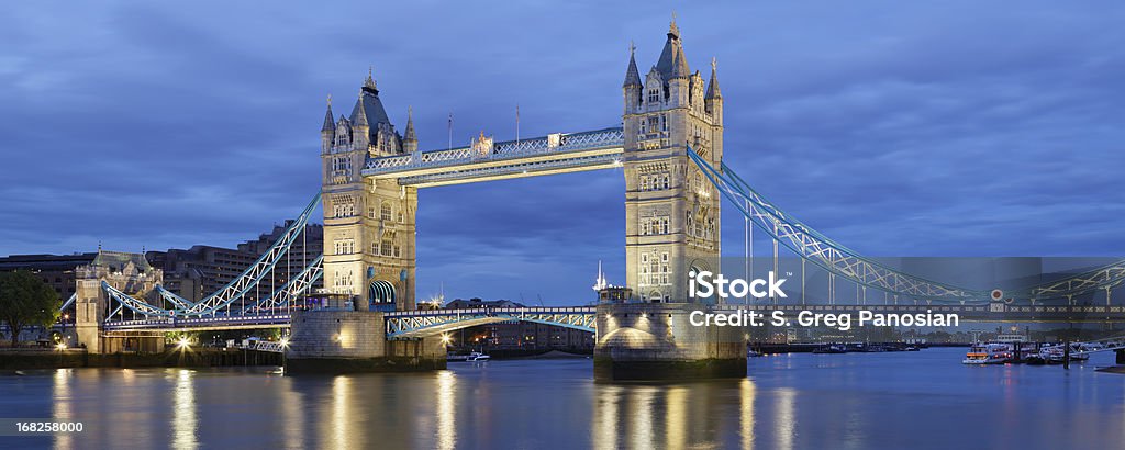 Tower Bridge - Foto de stock de Londres - Inglaterra libre de derechos