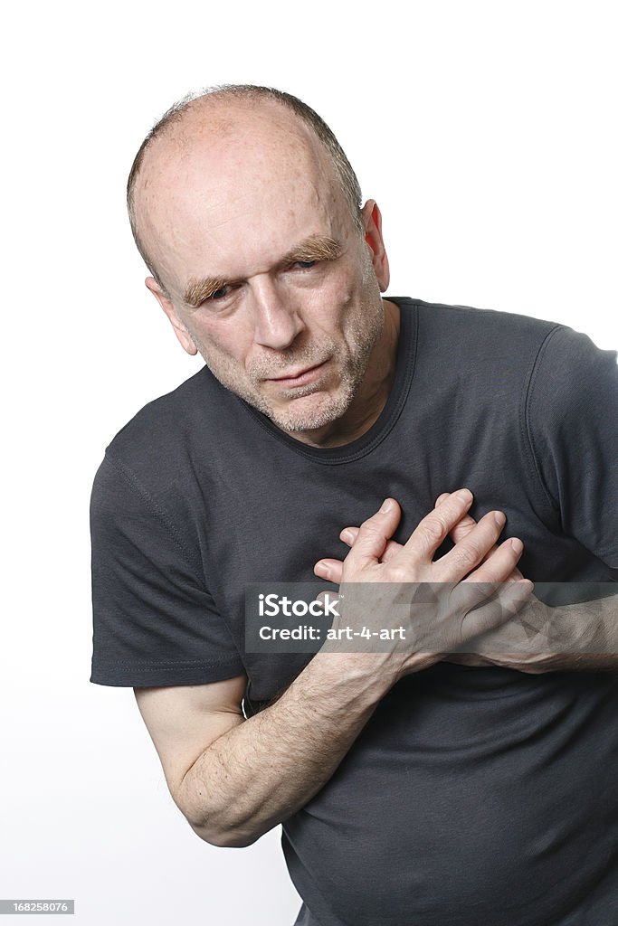 Hombre viejo con un ataque cardíaco - Foto de stock de Recortable libre de derechos