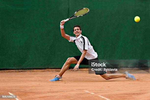 Tennis Stockfoto und mehr Bilder von Tennis - Tennis, 16-17 Jahre, Junge Männer
