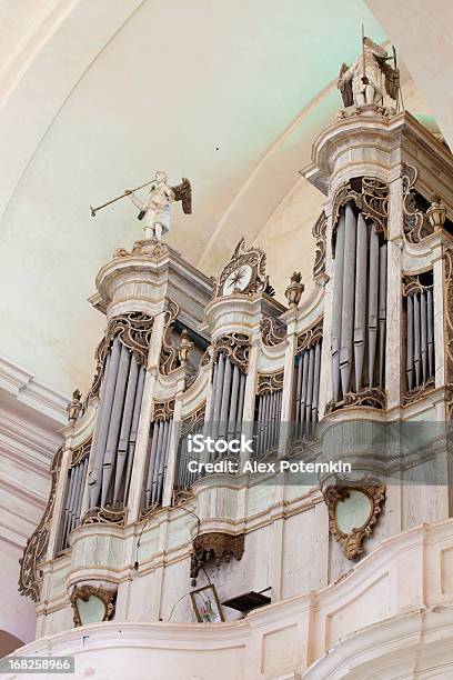 Antikes Organ In Basilika Minoris Von Budslav Belarus Stockfoto und mehr Bilder von Architektur