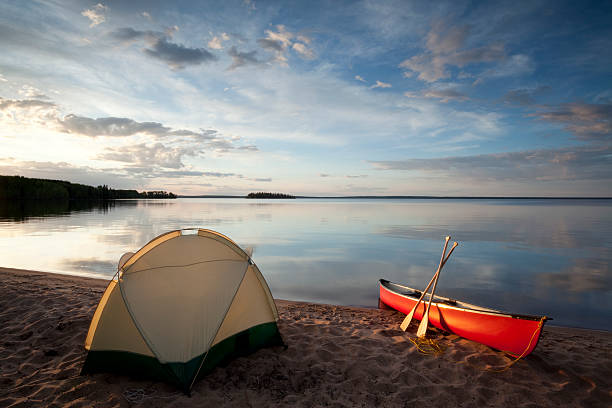 prince-albert-nationalpark-saskatchewan - prince albert national park stock-fotos und bilder