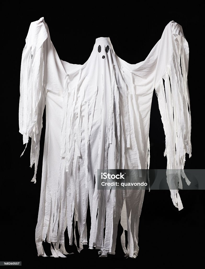 Ghost Halloween Kostüm, Ganzkörper-Porträt auf Schwarz - Lizenzfrei Geist Stock-Foto