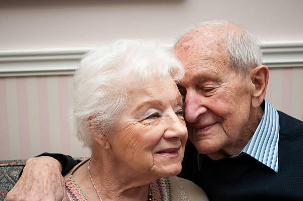 istock Senior loving couple 168262306
