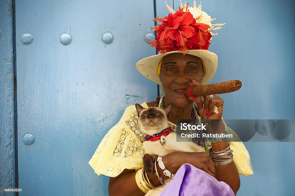 Habano - Foto de stock de Cuba libre de derechos