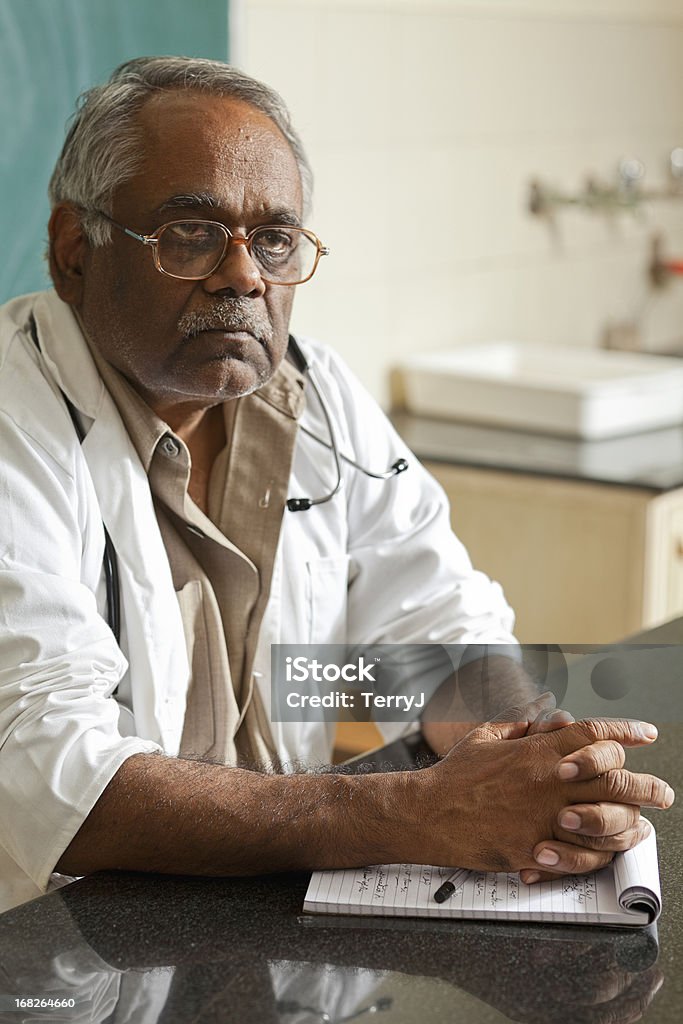 Indian Professor - Foto de stock de Saúde e Medicina royalty-free