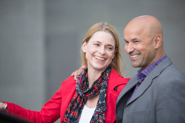 istock Couple in the City 168267427