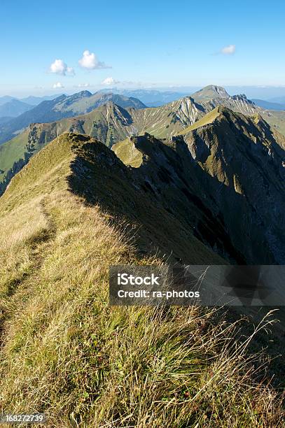 Photo libre de droit de Les Alpes banque d'images et plus d'images libres de droit de Abrupt - Abrupt, Alpes européennes, Au-dessus de