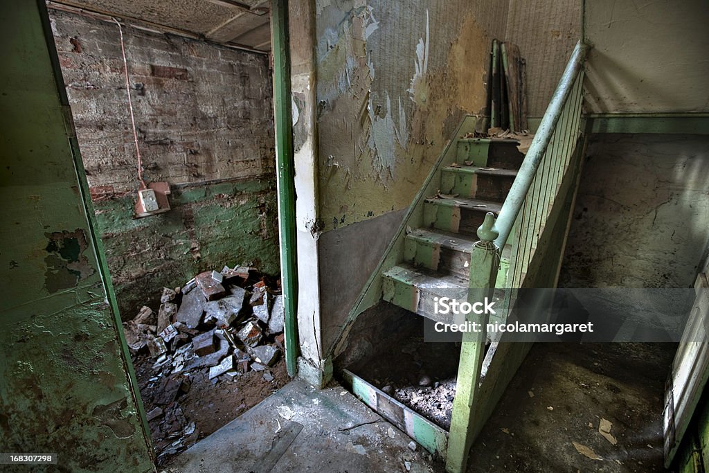 Renovación de la casa - Foto de stock de Abandonado libre de derechos