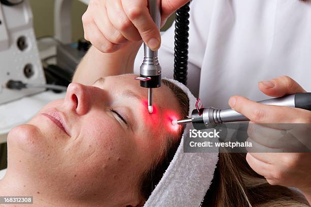 Light Therapy Stockfoto und mehr Bilder von Lichttherapie - Lichttherapie, Akupunktur, Licht