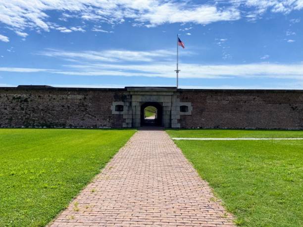 istock Fort Moultrie in South Carolina 1683192871