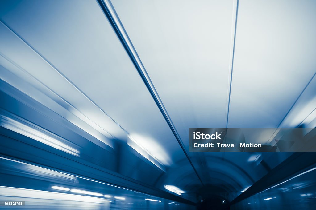 乗馬から地下鉄のトンネルをパリ,フランス - 動きのロイヤリティフリーストックフォト