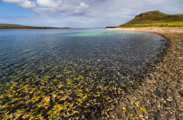 Baía de Coral na Ilha de Skye - foto de acervo