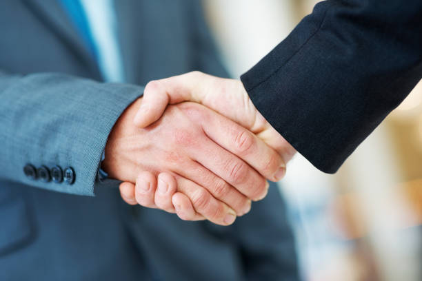 istock Business deal 168337297