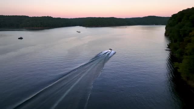 boat on summersville lake in west virginia