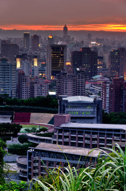 istock Taipei city night 168415079