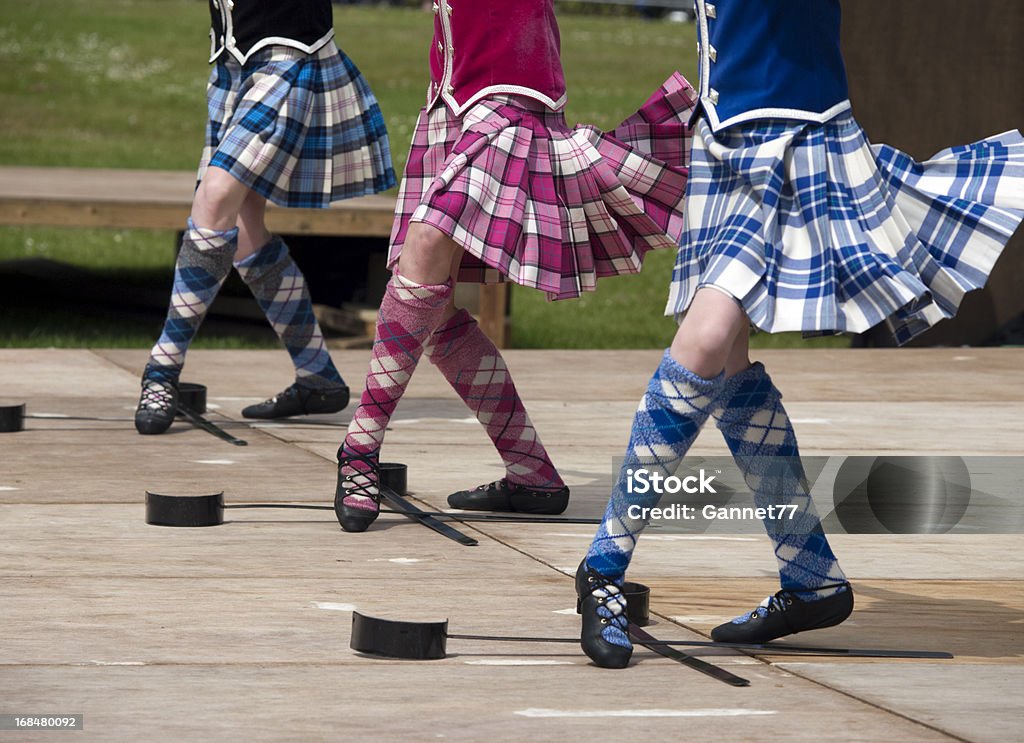 スコットランド刀ダンス - ダンスのロイヤリティフリーストックフォト