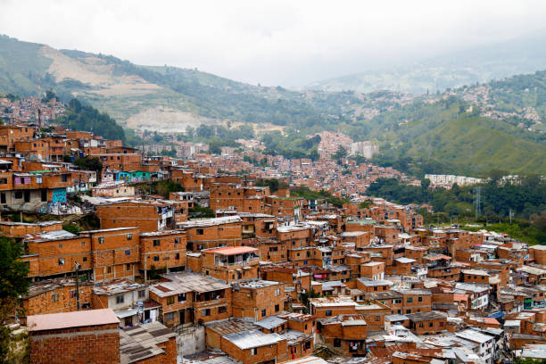 istock Panoramic view of San Javier from Comuna 13 in Medellin (Colombia) 1684849496