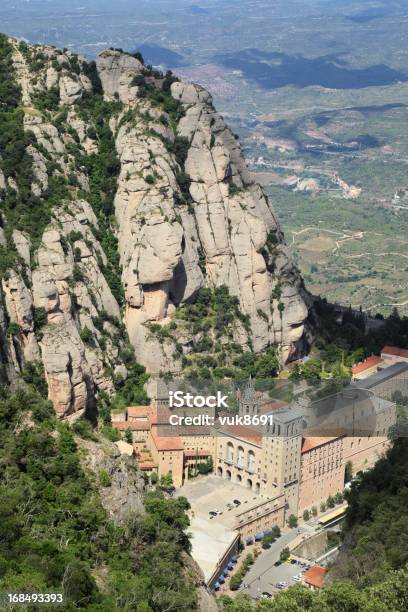 Mosteiro De Montserrat - Fotografias de stock e mais imagens de Montserrat - Catalunha - Montserrat - Catalunha, Espanha, Barcelona - Espanha