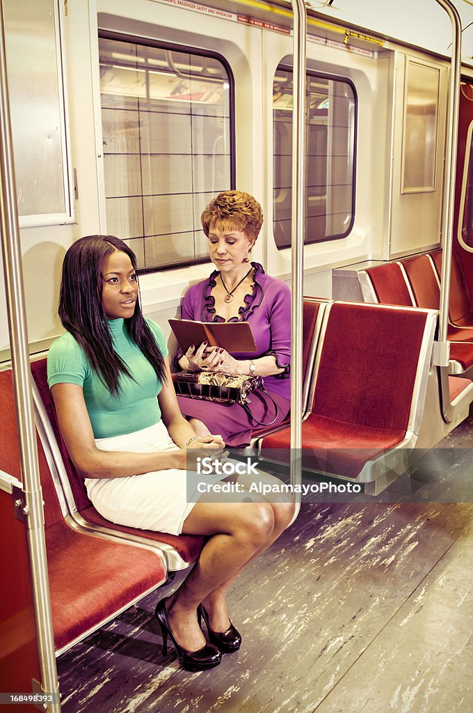 Passagers dans le métro, j - Photo de Adulte libre de droits