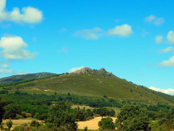 istock rural panoramic landscapes with mountains 1685011979