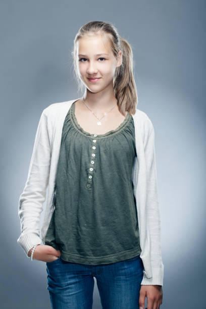 http://www.vela-photo.com/istock/studioportrait.jpg