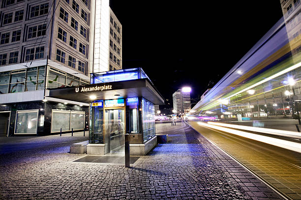 http://www.vela-photo.com/istock/architecture.jpg