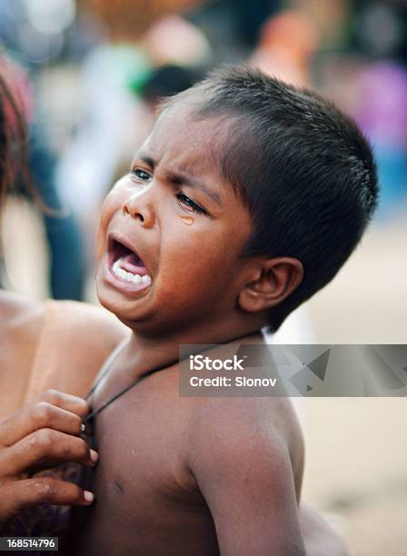 Płacz Dziecka - zdjęcia stockowe i więcej obrazów Indie - Indie, Maluch, Smutek